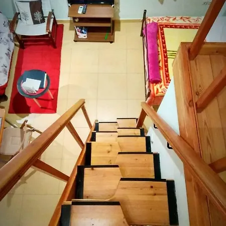 Deili Loft Daire Kalamata